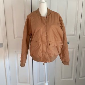 Universal Thread quilted lined utility jacket.